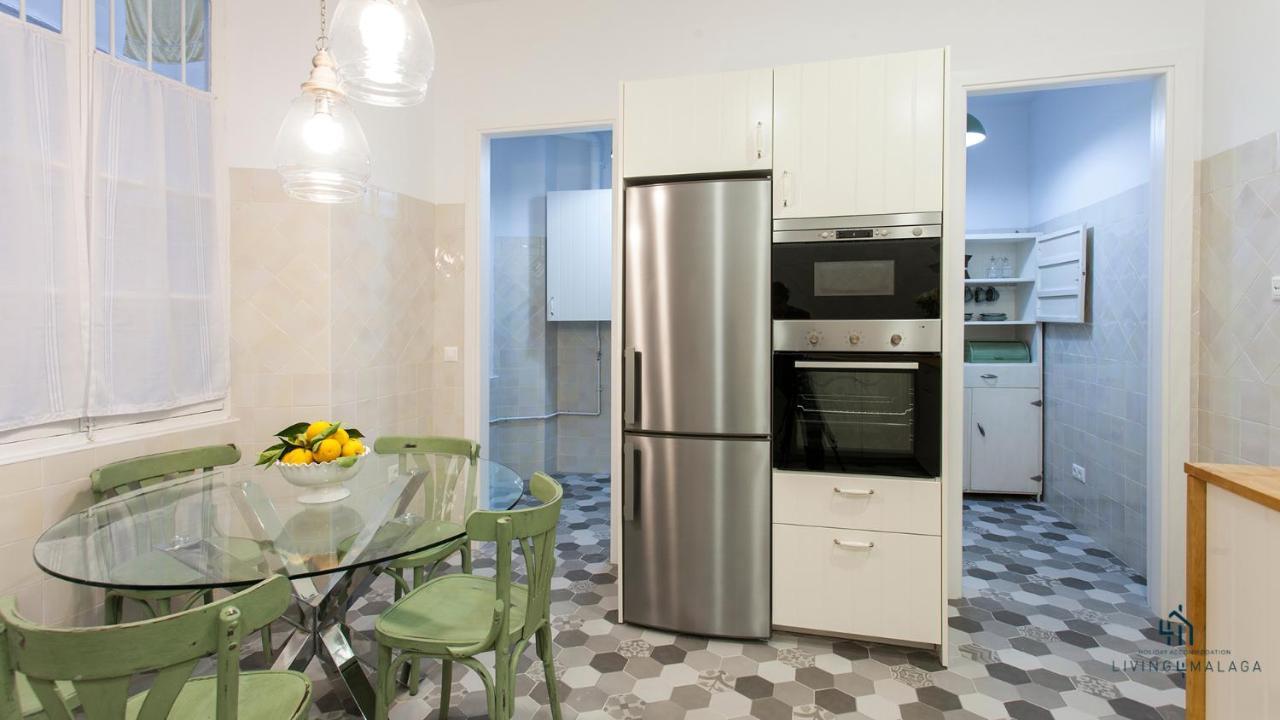 Living4Malaga Aduana Presidential Apartment ภายนอก รูปภาพ