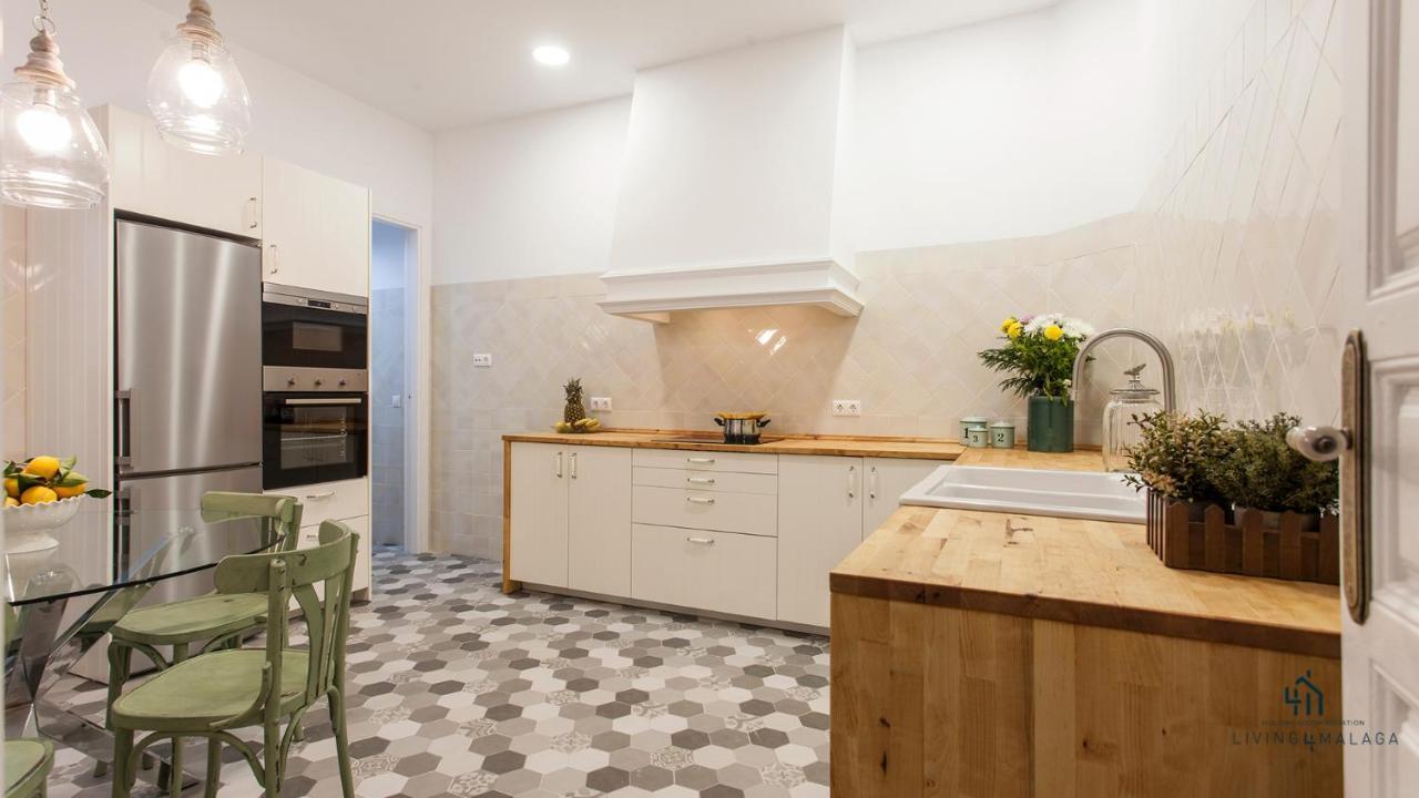 Living4Malaga Aduana Presidential Apartment ภายนอก รูปภาพ